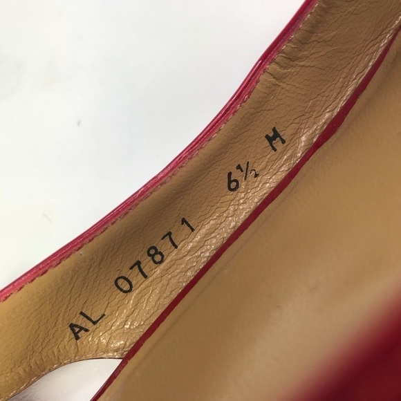 Stuart Weitzman ChitChat candy apple red peeptoe - Picture 7 of 8